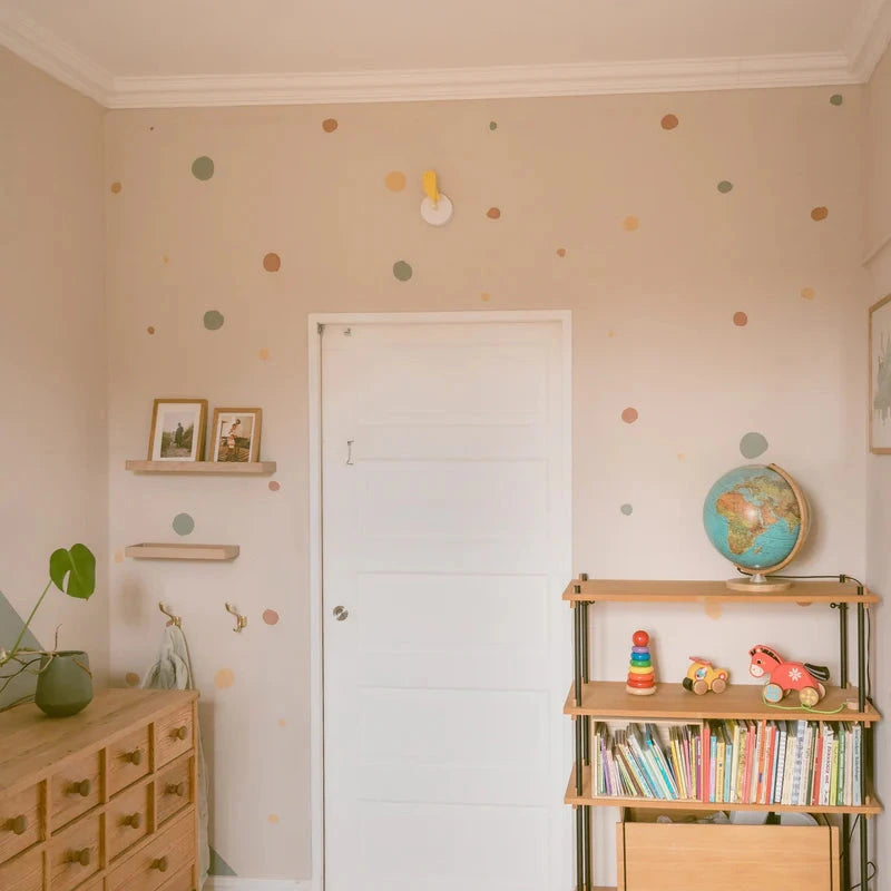 Birdie est un oiseau jaune qui surveille la qualité de l'air de votre intérieur. Ce capteur de CO2 vous accompagne en vous rappelant visuellement d'aérer. 