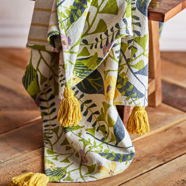 Plaid en coton recyclé, motif botanique et floral