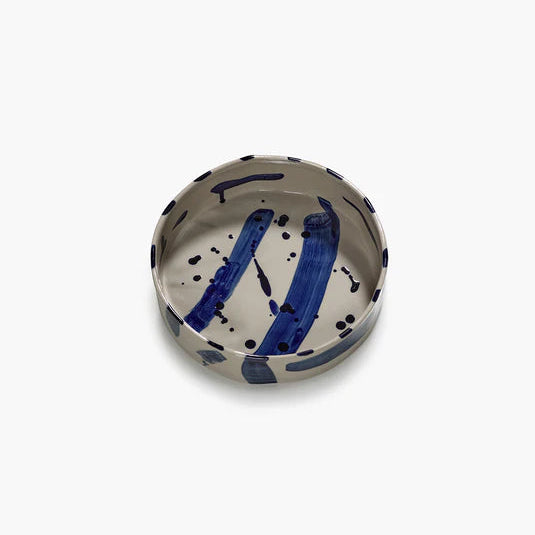 PLAT_CREUX_ROND_BLEU_ET_BLANC_SOPHIA_1_SERAX_LA_PETITE_BOITE_JAUNE