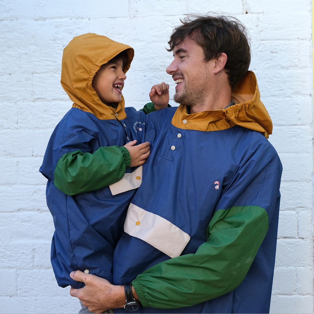 Poncho de pluie long imperméable, tricolore bleu vert et jaune