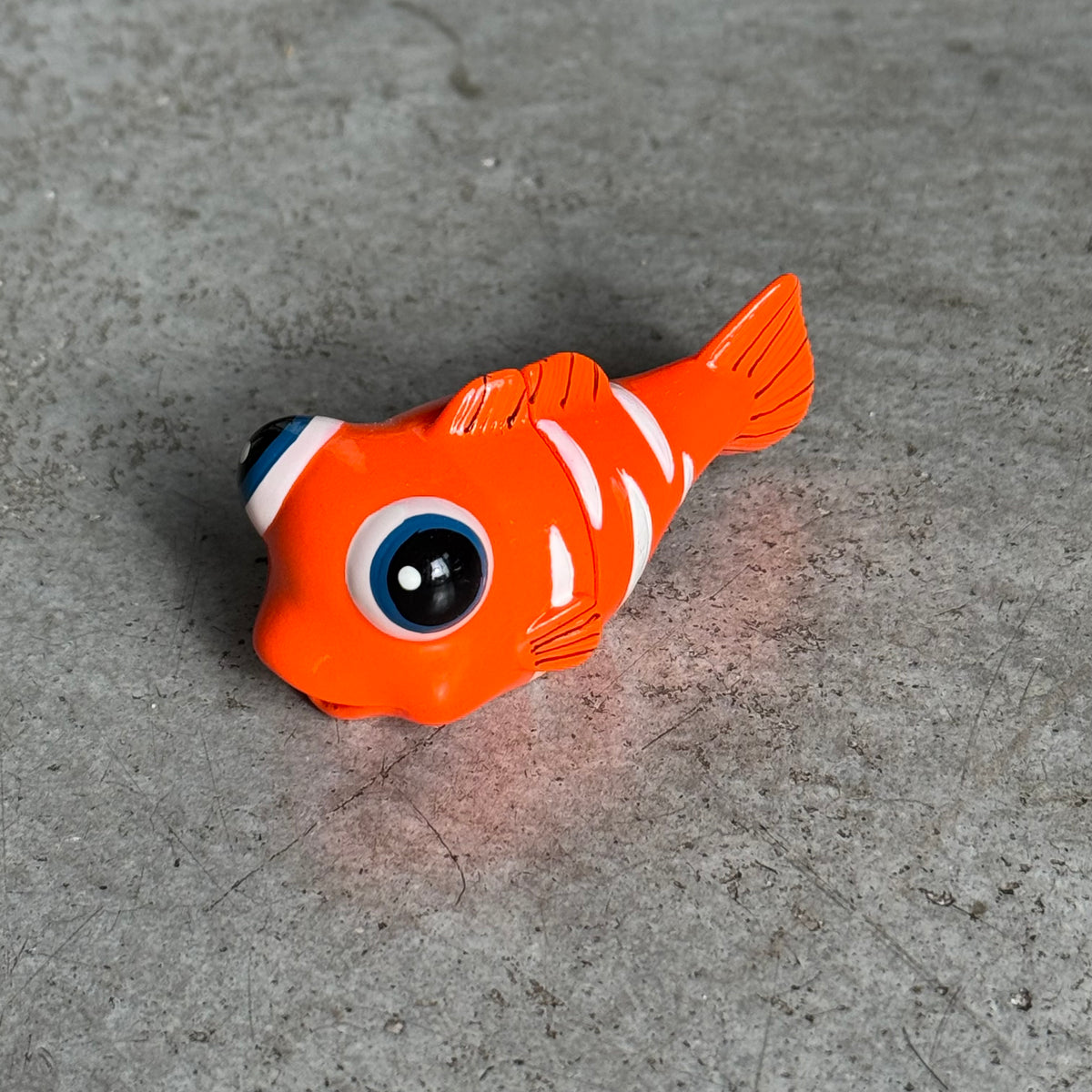 Porte-photos aimantés en forme de poisson orange