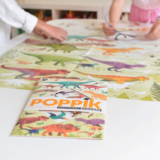Poster XXL avec stickers repositionnables à coller, thème Dinosaures.