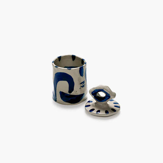 POT ET COUVERCLE_BLEU_ET_BLANC_SOPHIA_1_SERAX_LA_PETITE_BOITE_JAUNE