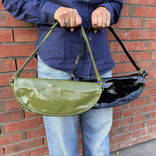 Sac baguette en cuir vernis pour femme - Différents coloris