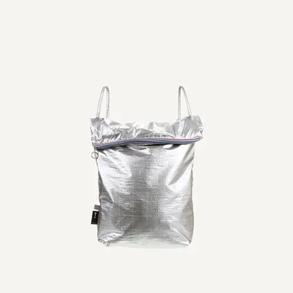 SAC A DOS LEGER ARGENTE
