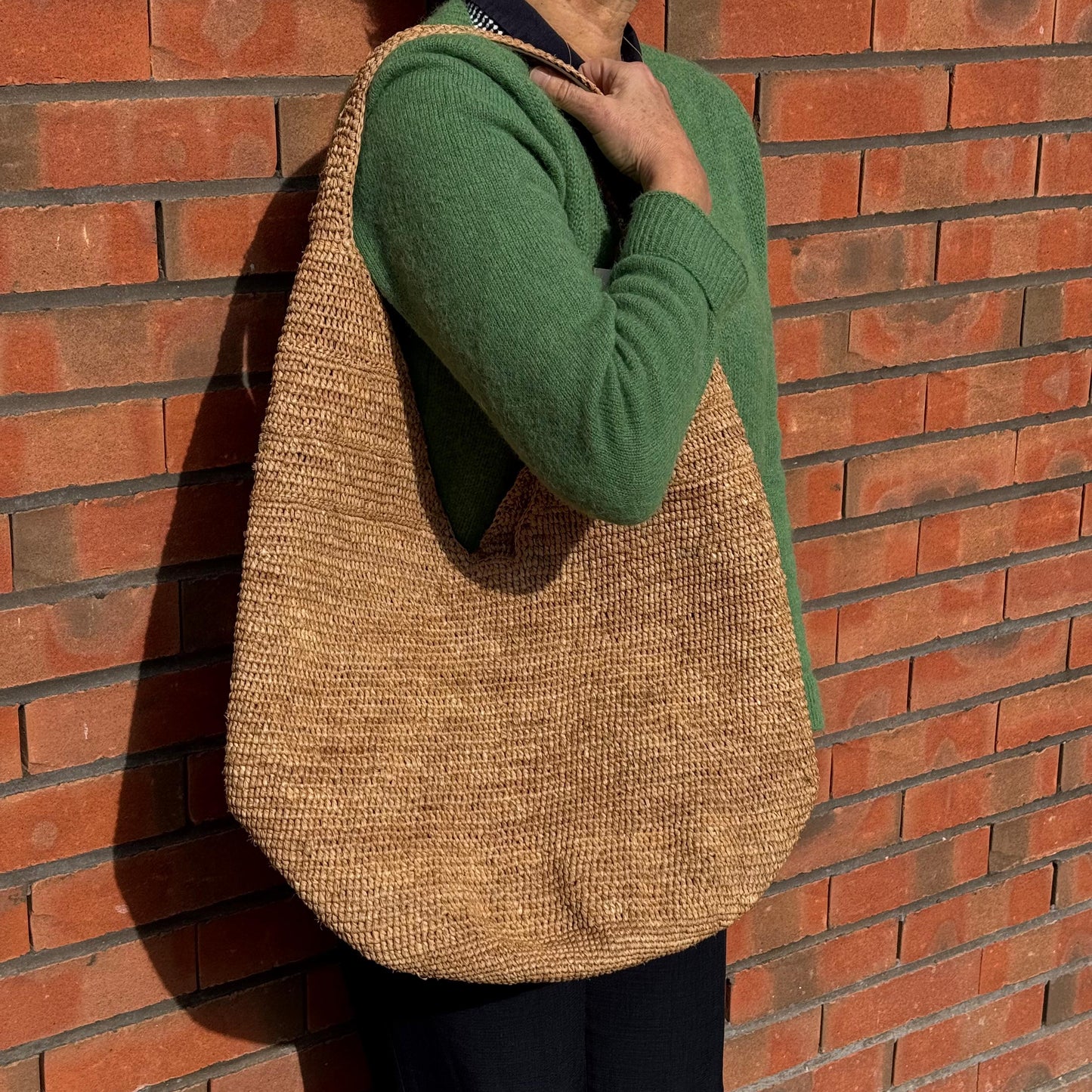 SAC BESACE EN RAPHIA FAIT MAIN - LA PETITE BOITE JAUNE