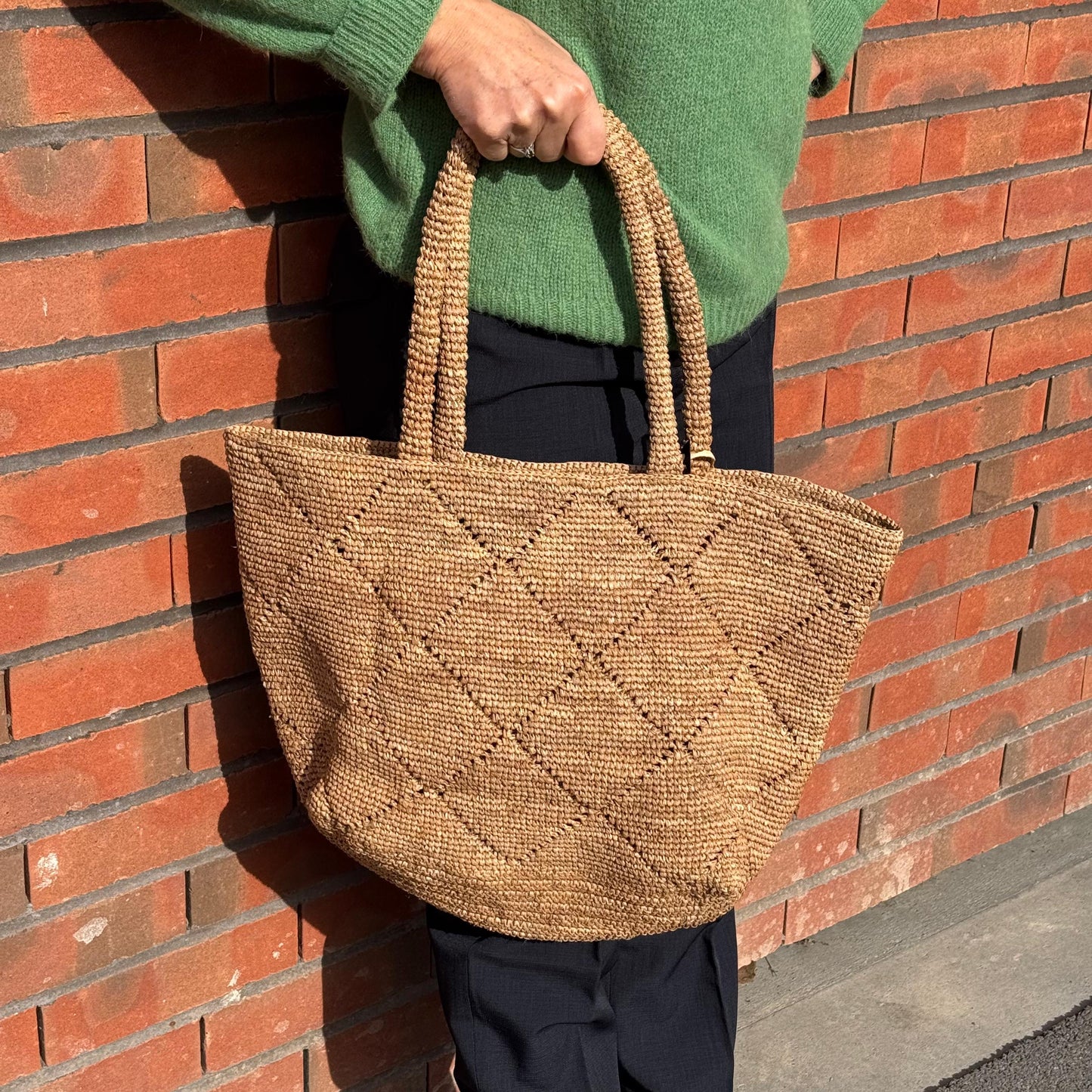 SAC_RAPHIA_CROCHET_FAIT_MAIN_-_LA_PETITE_BOITE_JAUNE