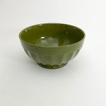 Saladier esprit vintage en grès coloré