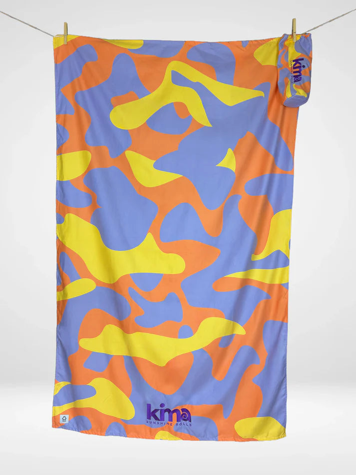 SERVIETTE_PLAGE_PISCINE_ULTRA_LEGERE_ET_COMPACTE_KIMA_CAMOUFLAGE SUNSET _LA_PETITE_BOITE_JAUNE