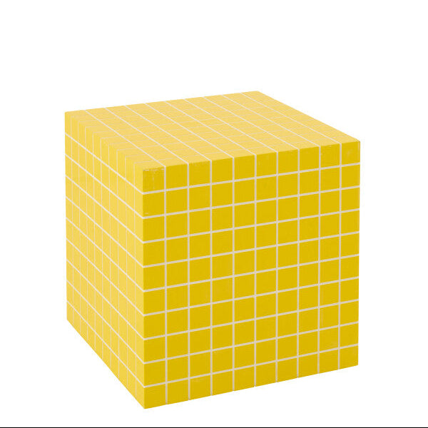 TABLE-D_APPOINT-CUBE-A-CARREAU-JAUNE--LA-PETITE-BOITE-JAUNE