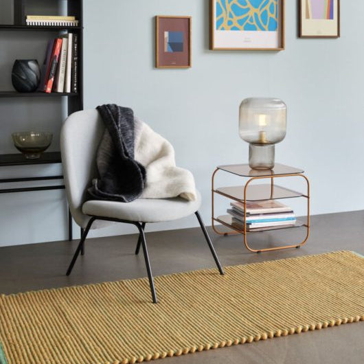 TABLE D'APPOINT BOUT DE CANAPE DESIGN HUBSCH - LA PETITE BOITE JAUNE
