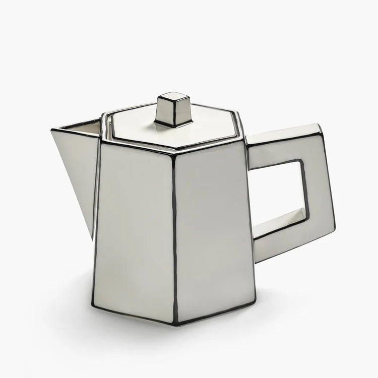 THEIRE-BLANC-ET-NOIR-CARTE-BLANCHE-SERAX-LA-PETITE-BOITE-JAUNE