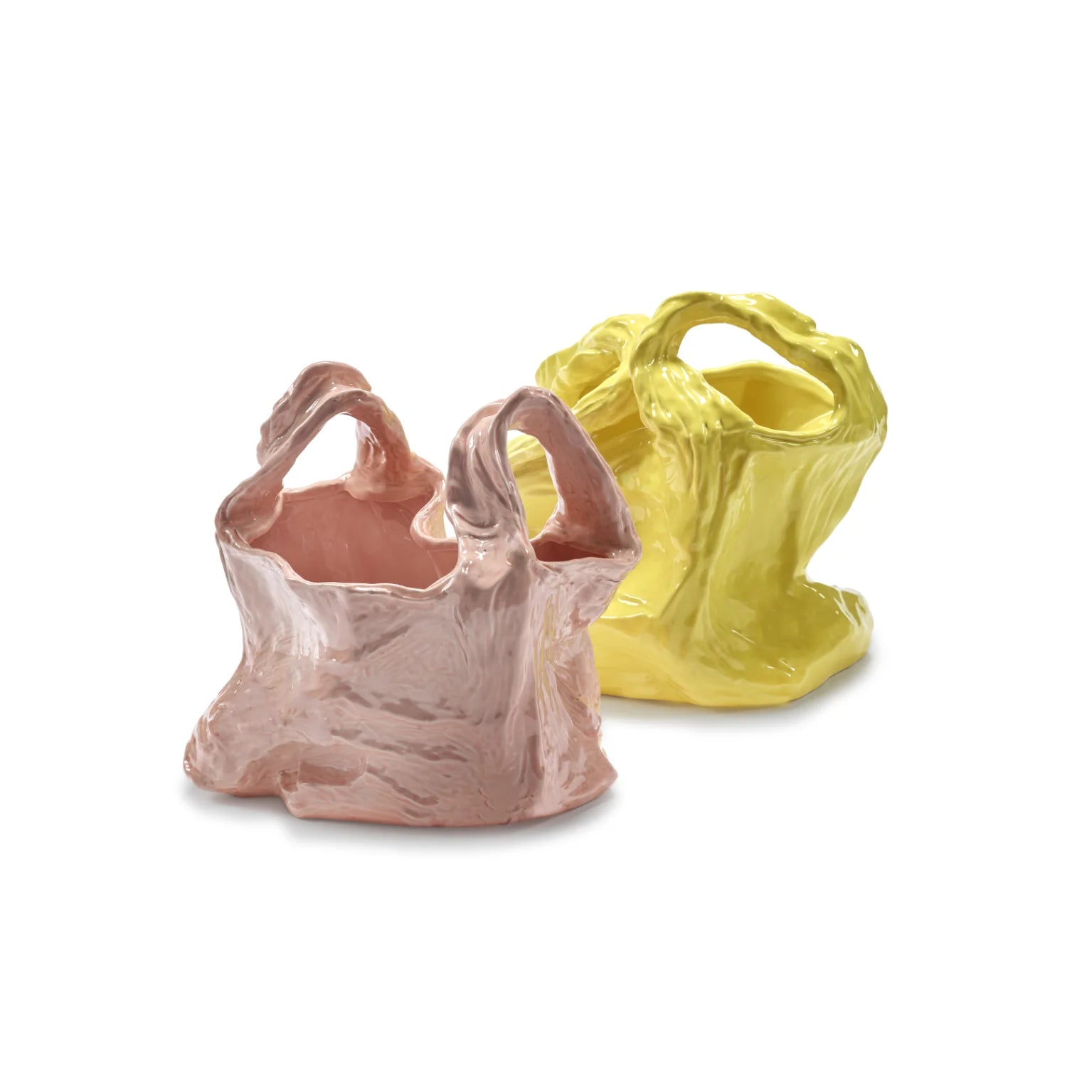 VASE_GALA_EN_FORME_DE_SAC_ROSE_DE_Kseniya_Kravtsova_SERAX-_LA_PETITE_BOITE_JAUNE