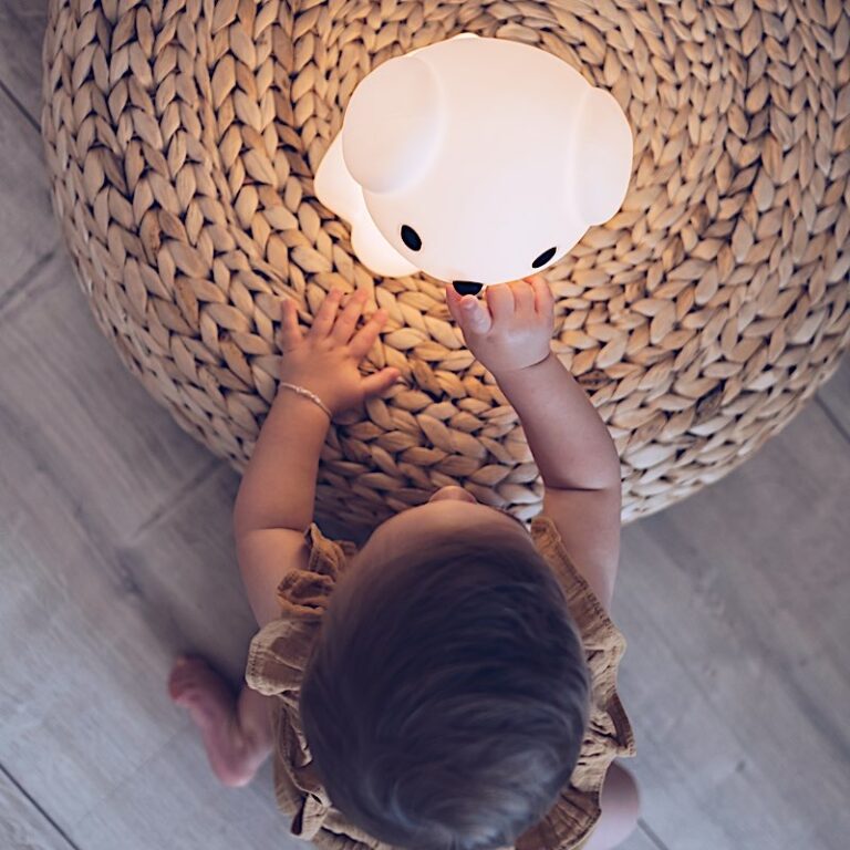 Veilleuse XL rechargeable en silicone en forme d'ours Boris. 