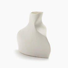 Charger l&#39;image dans la galerie, Vase en porcelaine &quot;Perfect imperfection&quot; Taille S

