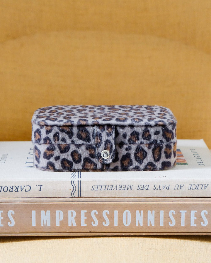 boite-a-bijoux-de-voyage-leopard-brigitte-LA PETITE BOITE JAUNE