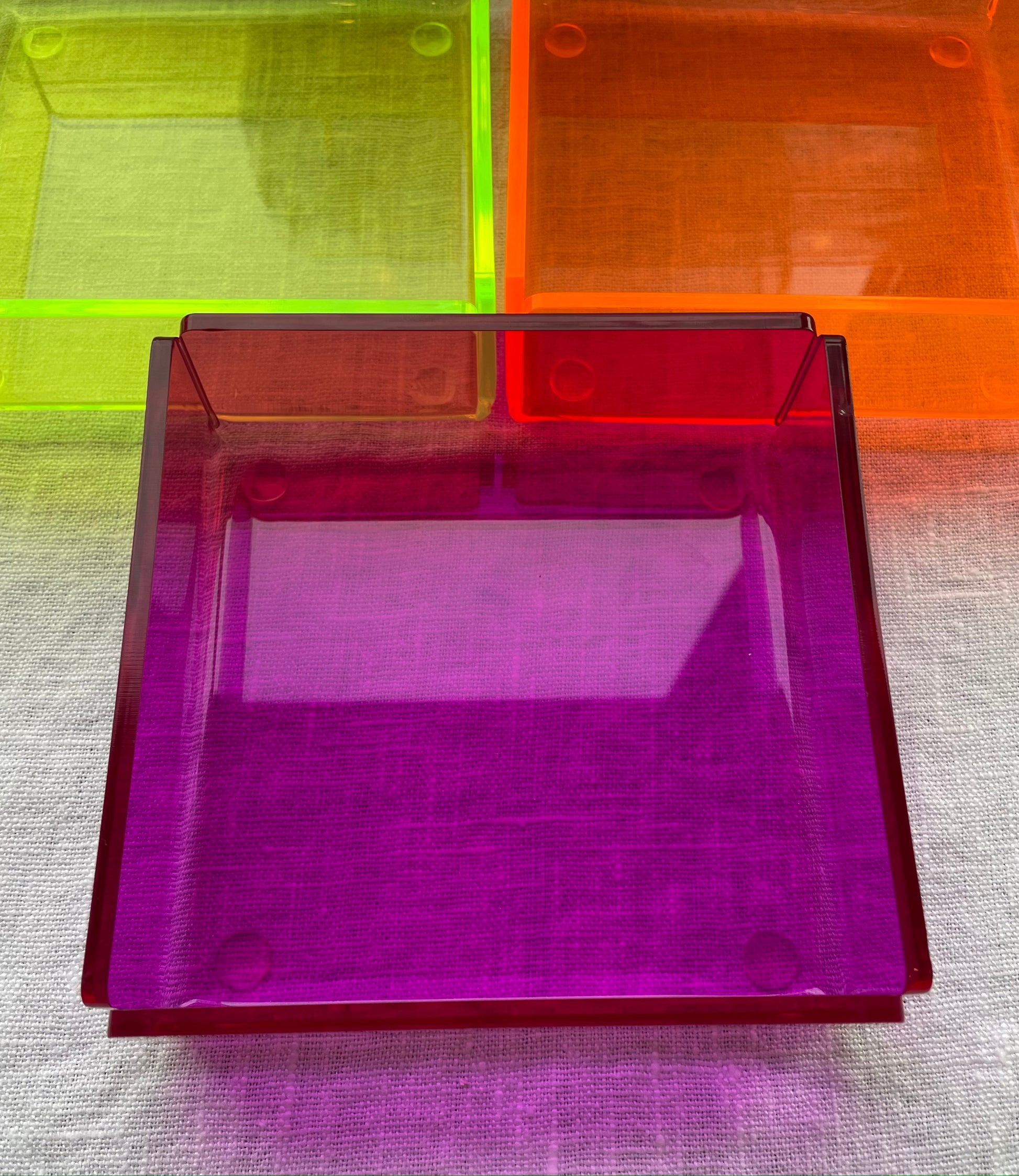 boite plexi M violet