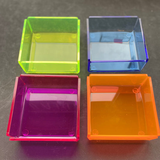 Boites carrées fluo