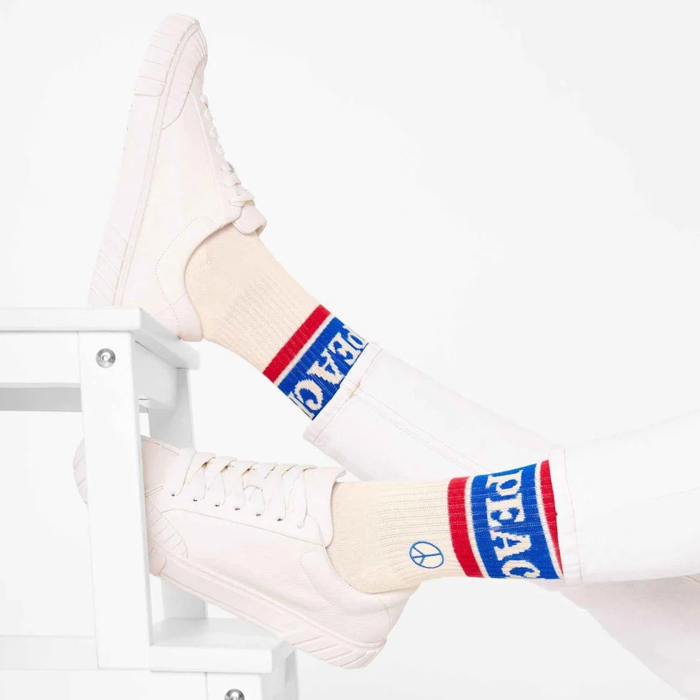 chaussettes_funs_coresponsables LOVE ET PEACE - LA_PETITE_BOITE_JAUNE