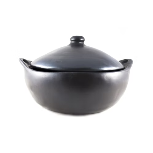 cocotte_en_poterie_DE_COLOMBIE_LA_CHAMBA_noire__-_LA_PETITE_BOITE_JAUNE