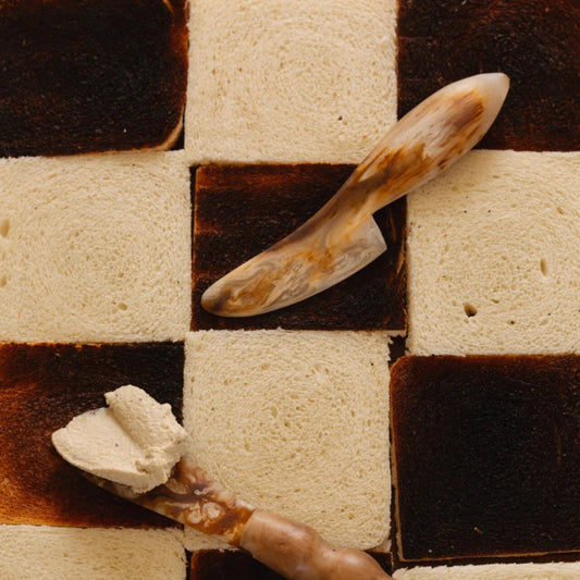 couteau de service en résine - LA PETITE BOITE JAUNE