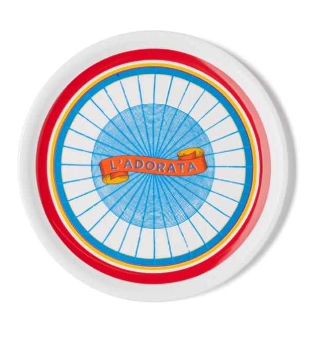 Assiettes à pizza avec jolis motifs et textes de chez BITOSSI