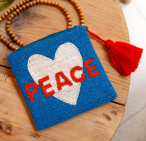 Pochette en perles message Peace