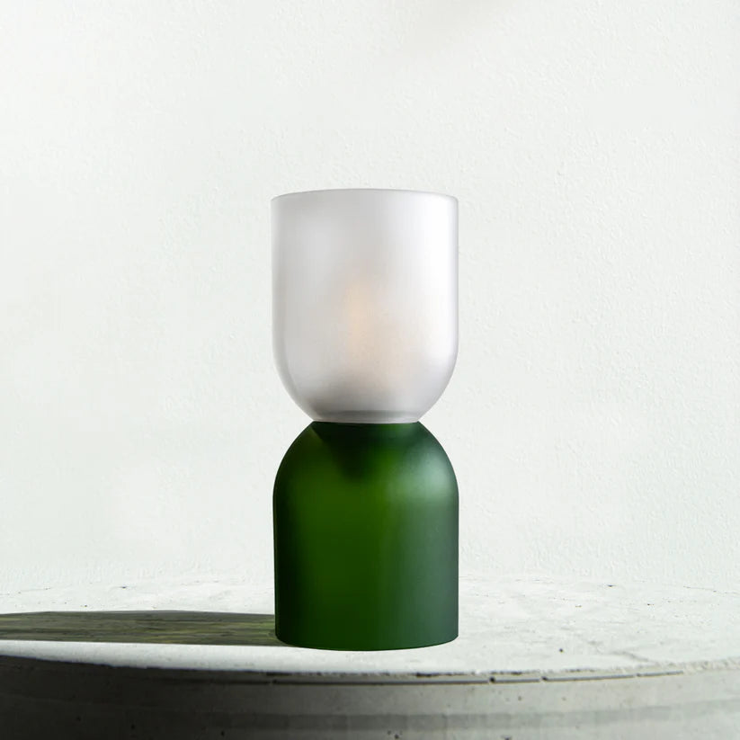 Lampe à poser Q de bouteilles en verre recyclé vert foncé