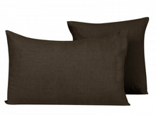 Charger l&#39;image dans la galerie, Coussin Haomy en lin lavé uni 45 x 45 cm
