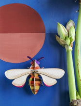 Charger l&#39;image dans la galerie, Décoration murale 3D Insectes et oiseau Taille XS

