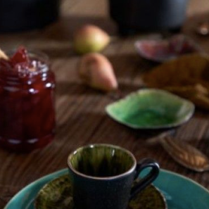 Assiette_en_feuille_par_Christian_Tortu_1-_LA_PETITE_BOITE_JAUNE