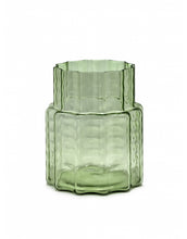 Charger l&#39;image dans la galerie, Vase en verre vert Collection &quot;Wave&quot; de Ruben Deriemaeker pour Serax Taille M

