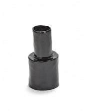 Charger l&#39;image dans la galerie, Vase irrégulier Héléna en grès émaillé blanc ou noir de  M.Michielsen  pour Serax TAILLE S
