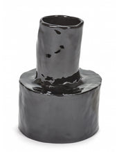 Charger l&#39;image dans la galerie, Vase irrégulier Héléna en grès émaillé blanc ou noir de  M.Michielsen  pour Serax TAILLE L
