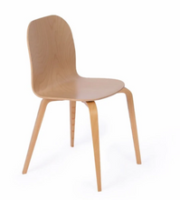 Charger l&#39;image dans la galerie, Chaise design en bois de hêtre 100 % Française CL10b
