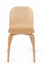 Charger l&#39;image dans la galerie, Chaise design en bois de hêtre 100 % Française CL10b

