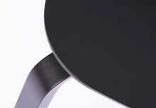 Charger l&#39;image dans la galerie, Chaise design en bois de hêtre coloris noir 100 % Française H10 avec dossier bas
