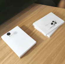 Charger l&#39;image dans la galerie, Bloc notes décoratif sur un support de chêne avec un clou décoratif &quot;point&quot;
