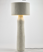 Charger l&#39;image dans la galerie, Lampadaire EARTH de Marie Michielssen pour SERAX
