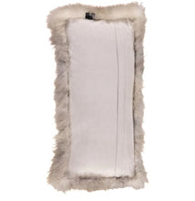Charger l&#39;image dans la galerie, Coussin en fourrure de mouton du Tibet 28 x 56 cm
