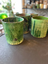 Charger l&#39;image dans la galerie, Cache pot en poterie traditionnelle de Tamegroute
