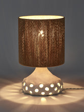 Charger l&#39;image dans la galerie, Lampe de table Oya brune et blanche pour Serax
