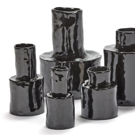 PETIT VASE EMAILLE NOIR SERAX