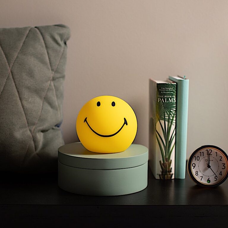 Mini veilleuse ronde en silicone, Smiley jaune.