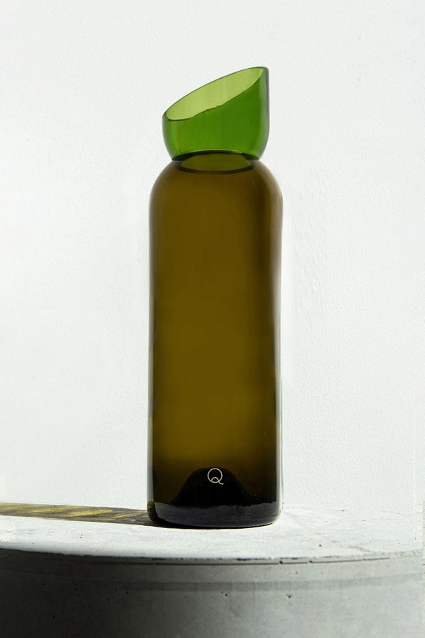 Carafe bas vert foncé et bec vert clair