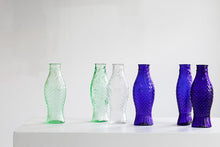 Charger l&#39;image dans la galerie, Carafe en verre bleu cobalt Paola Navone pour Serax
