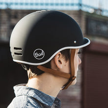 Charger l&#39;image dans la galerie, Casque de vélo Thousand Heritage Noir Carbon

