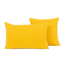 Charger l&#39;image dans la galerie, Coussin Haomy en lin lavé uni 45 x 45 cm
