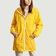 Charger l&#39;image dans la galerie, Imperméable Amelot jaune citron FLOTTE 100% recyclés
