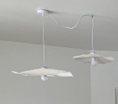 suspension fleur en papier maché taille M - LA PETITE BOITE JAUNE